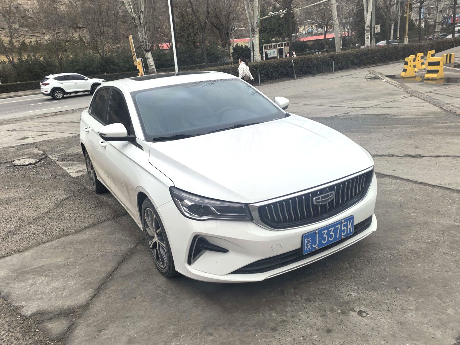 GEELY Emgrand 2023 car image #6