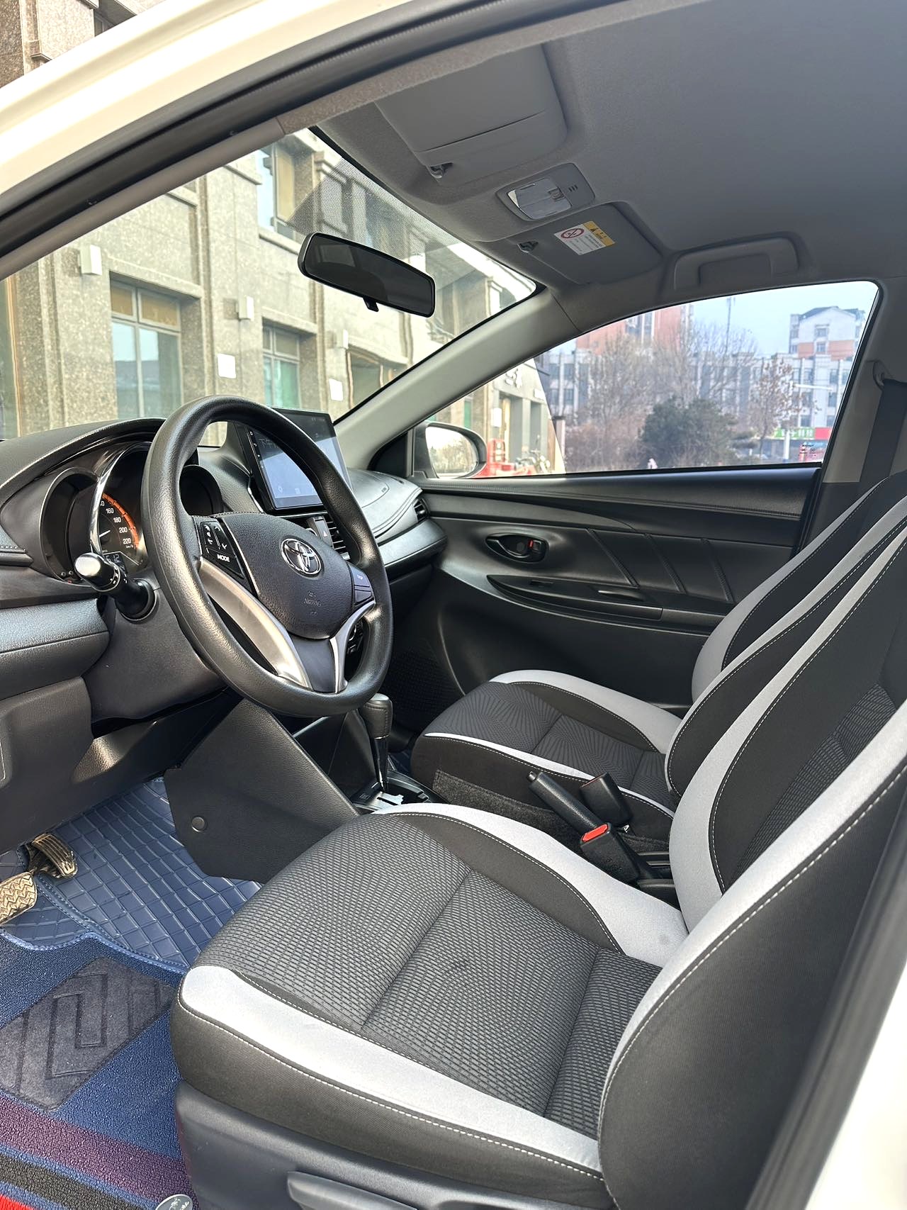 Toyota Yaris L Zhixuan 2023 immagine di auto #6