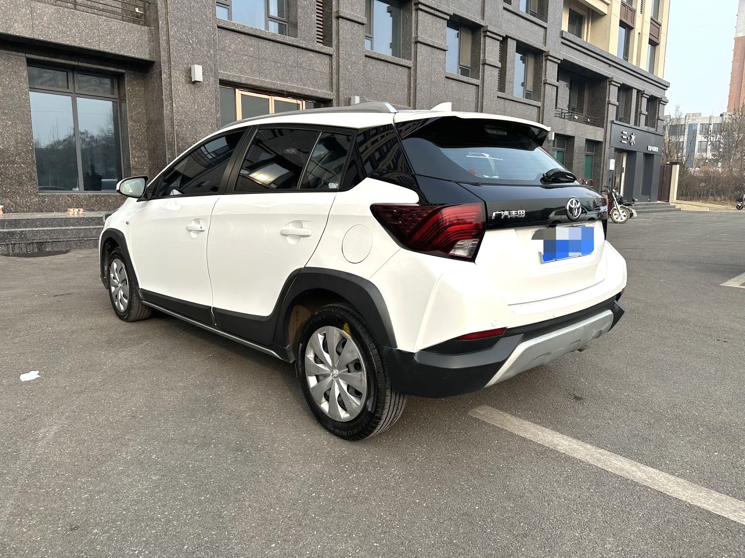 Toyota Yaris L Zhixuan 2023 immagine di auto #7