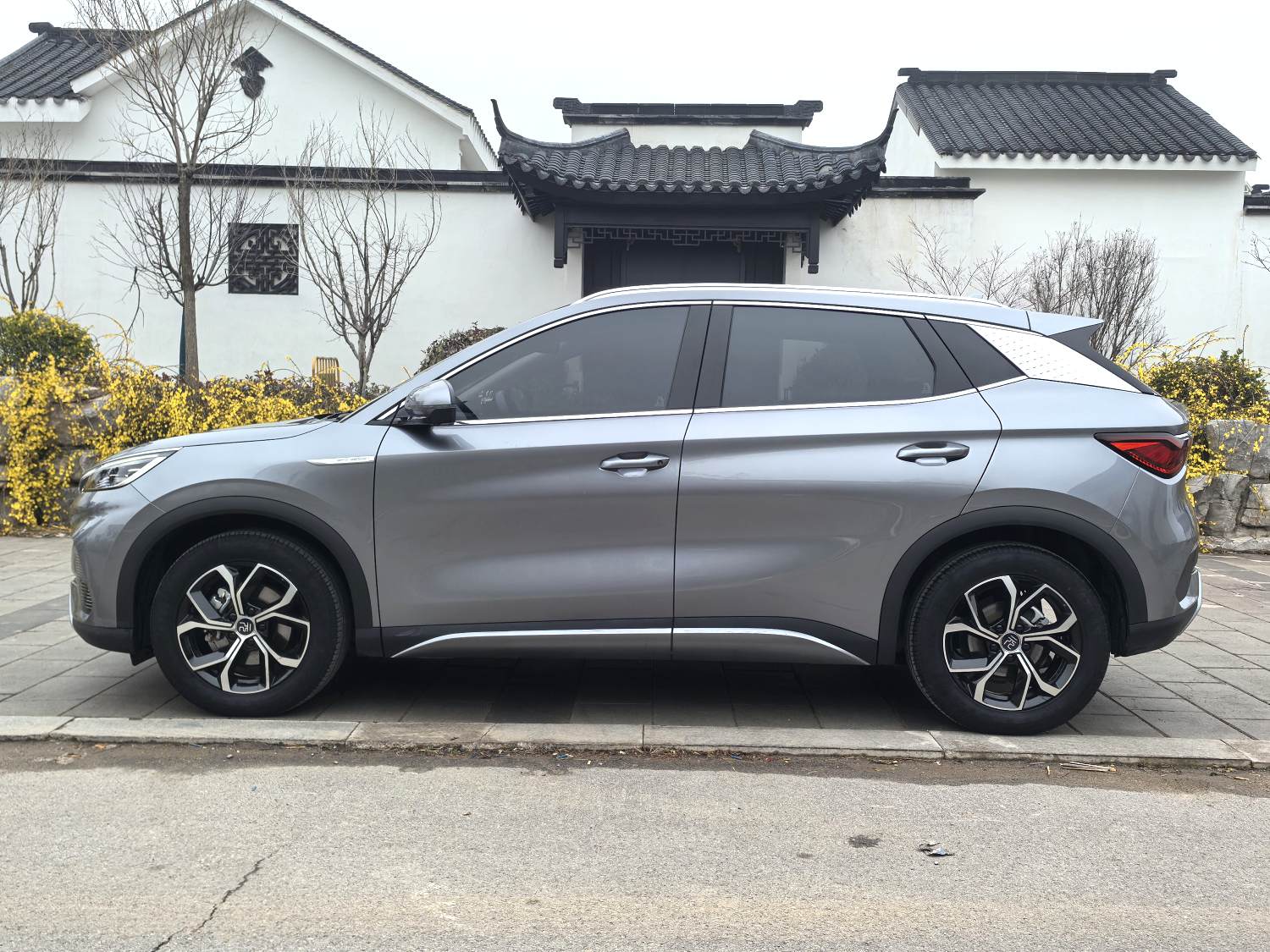 BYD Yuan Plus 2023 #4 BYD Yuan Plus 2023 car image #4