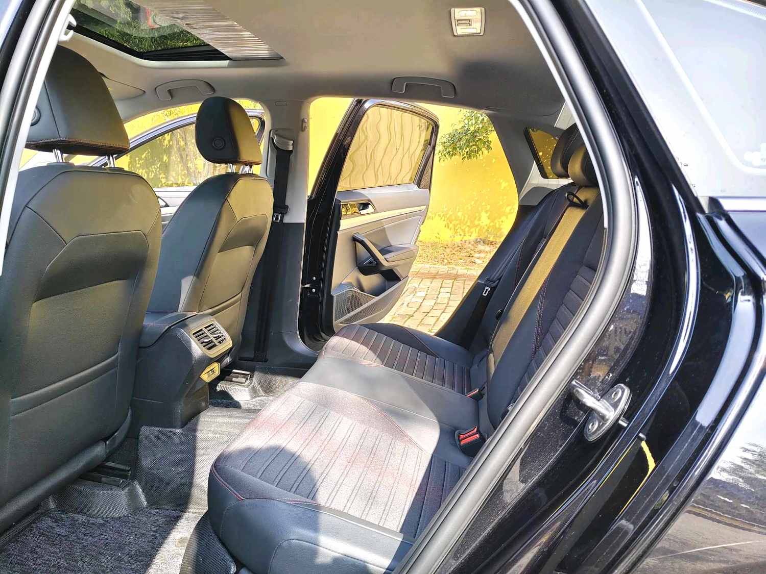 Volkswagen Lavida 2024 car image #3