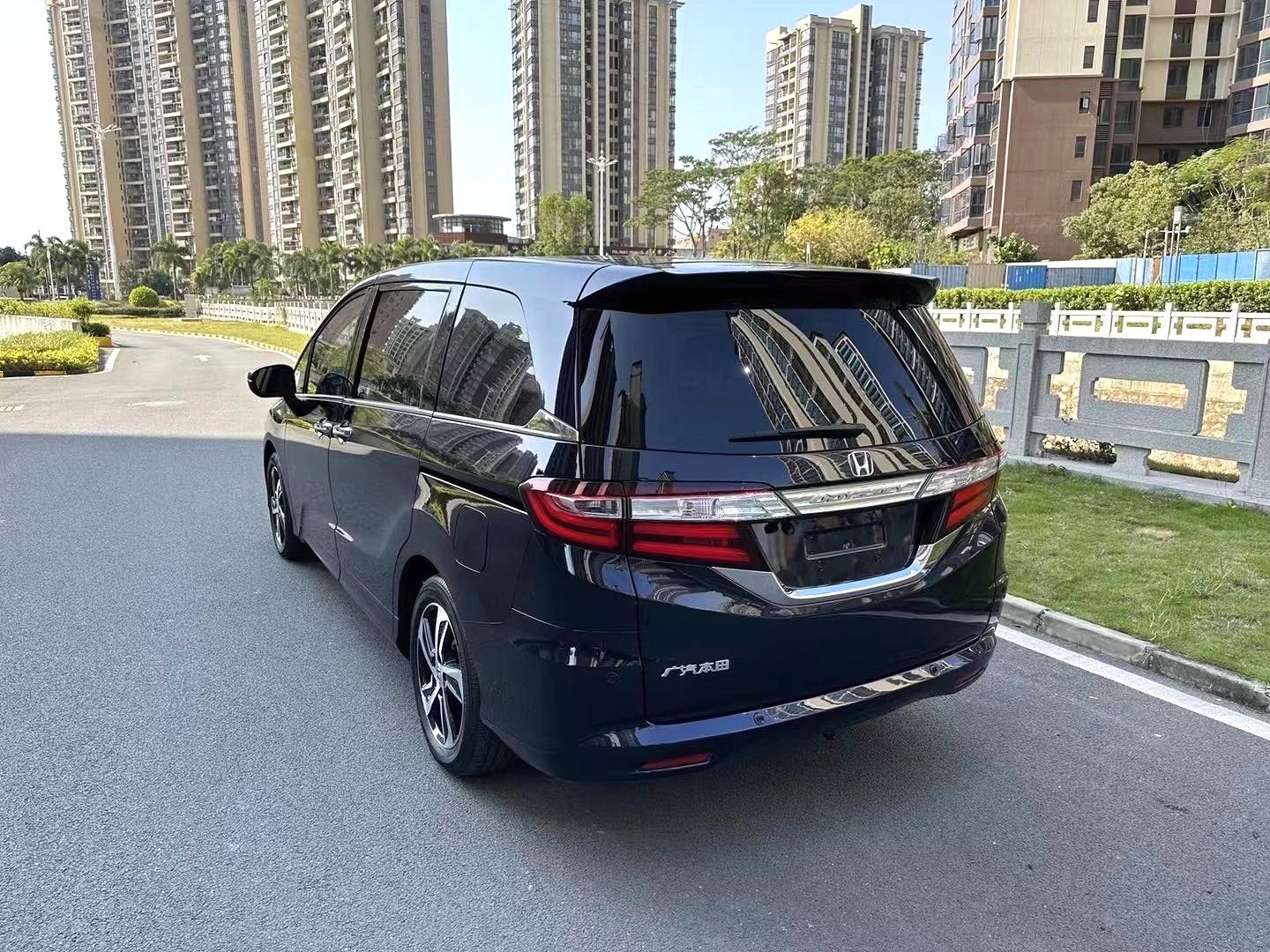 Honda ODYSSEY 2015 #6 Honda ODYSSEY 2015 car image #6