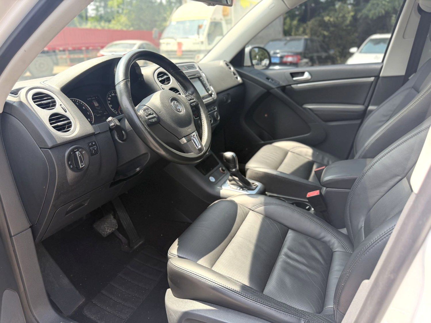 Volkswagen Tiguan 2015 #7 Volkswagen Tiguan 2015 صورة سيارة #7