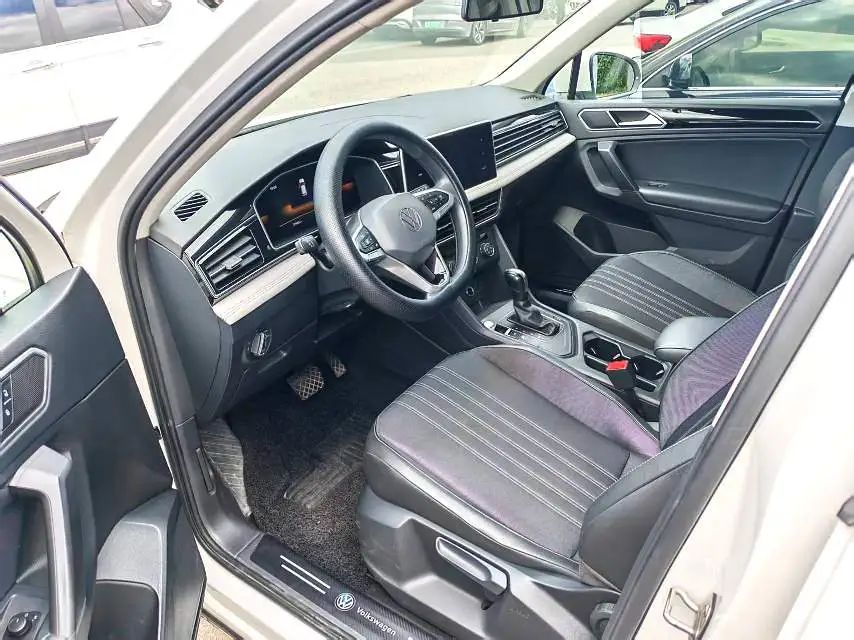 Volkswagen Tiguan L 2021 #3 Volkswagen Tiguan L 2021 immagine di auto #3
