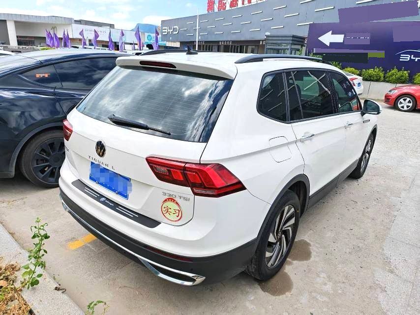 Volkswagen Tiguan L 2021 #2 Volkswagen Tiguan L 2021 immagine di auto #2