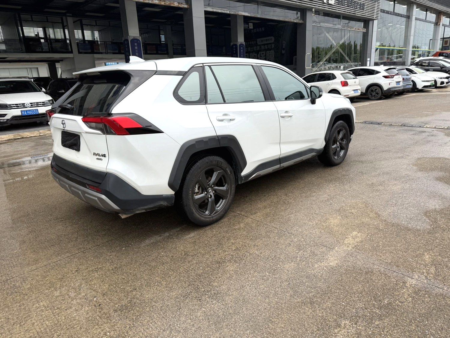Toyota RAV4 2022 #2 Toyota RAV4 2022 car image #2