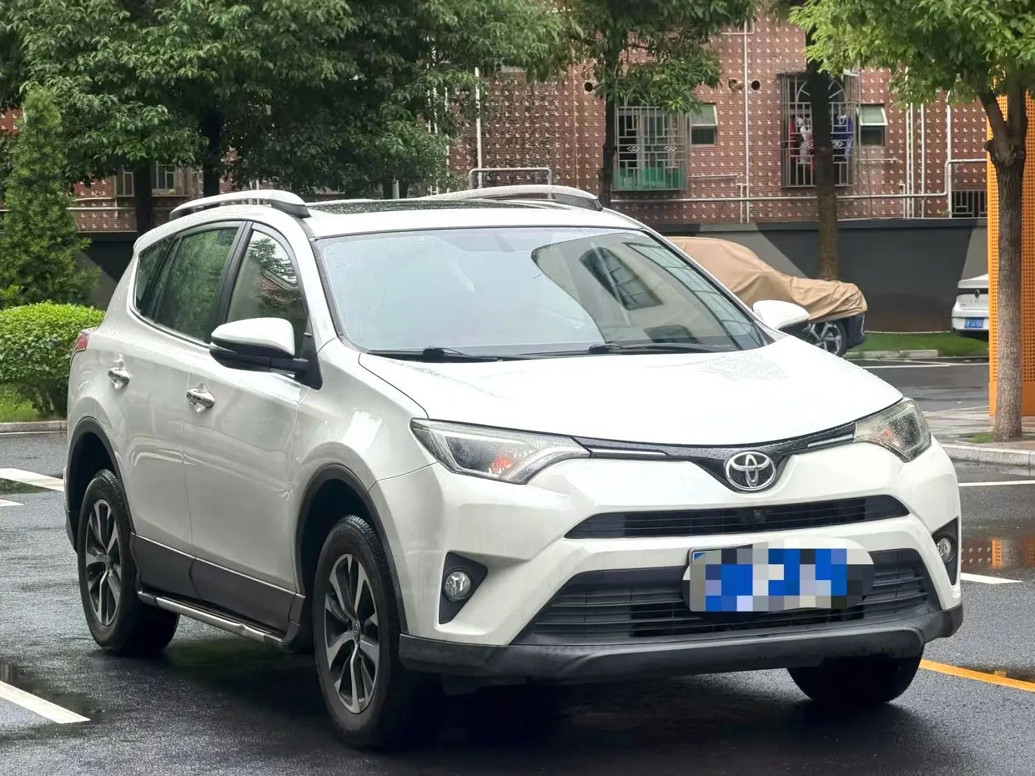 Toyota RAV4 2018 #2 Toyota RAV4 2018 car image #2