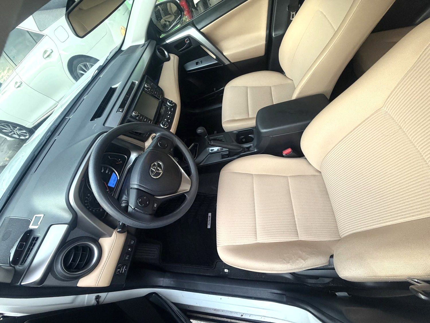 Toyota RAV4 2018 #6 Toyota RAV4 2018 car image #6