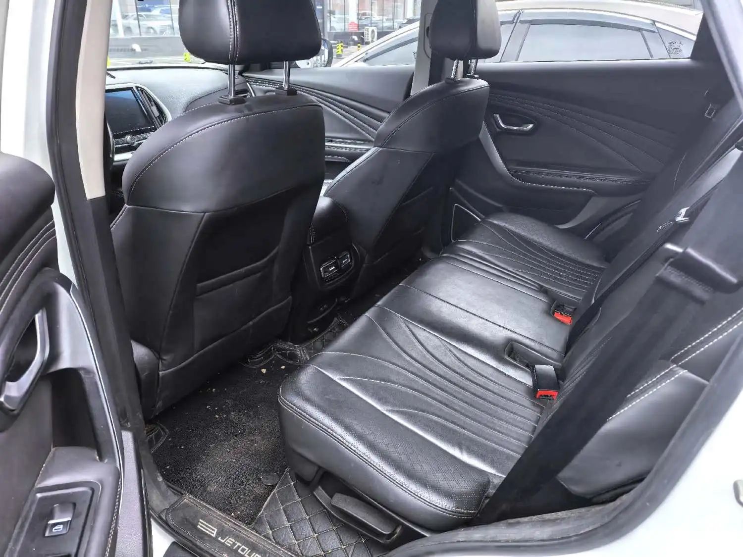 Jetour X70 2018 car image #4