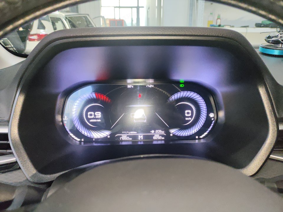 GEELY Emgrand GL 2023 car image #2