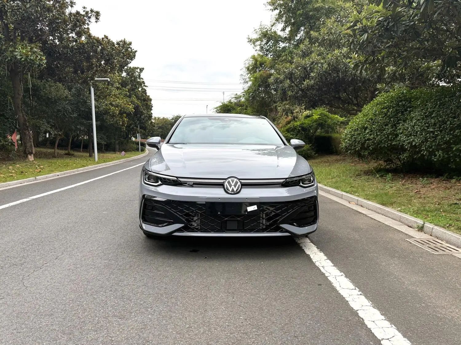 Volkswagen Golf 2026 car image #7
