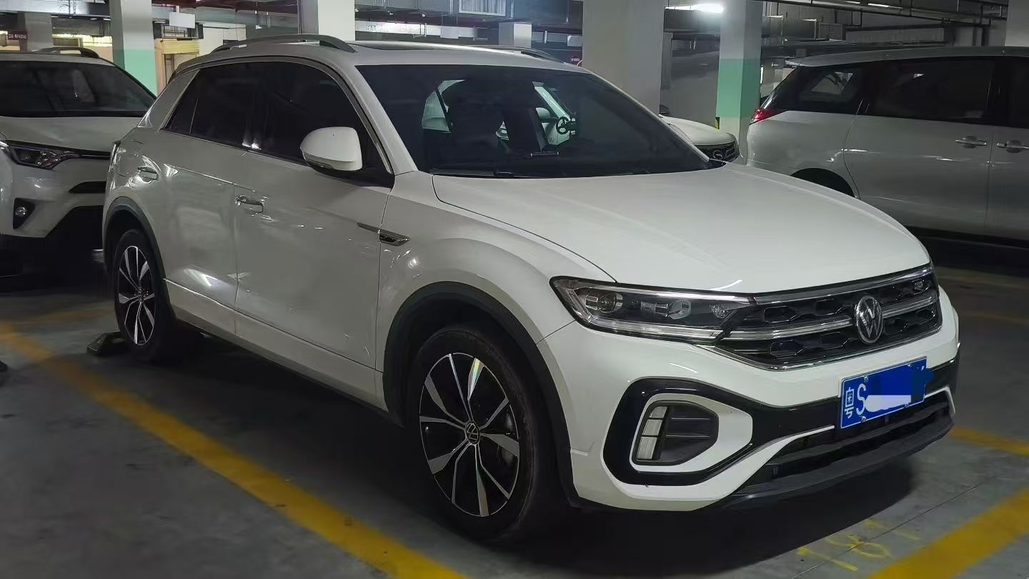 Volkswagen T-Roc 2024 #2 Volkswagen T-Roc 2024 car image #2
