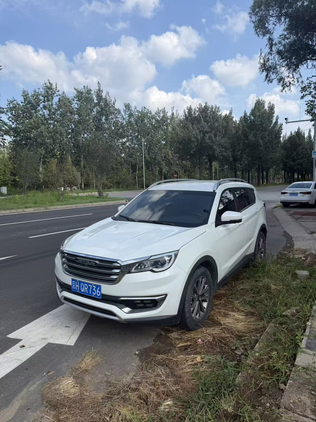 Jetour X70 2019 Jetour X70 2019 car image