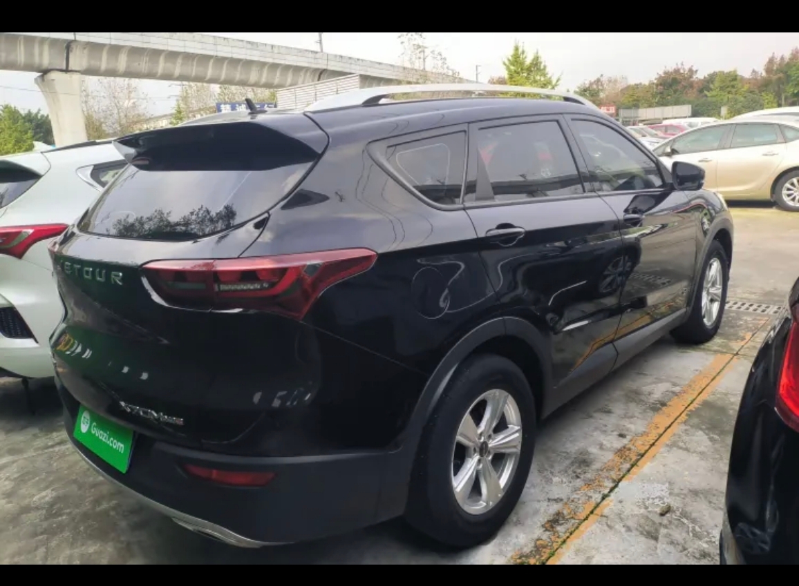 Jetour X70M 2022 immagine di auto #6