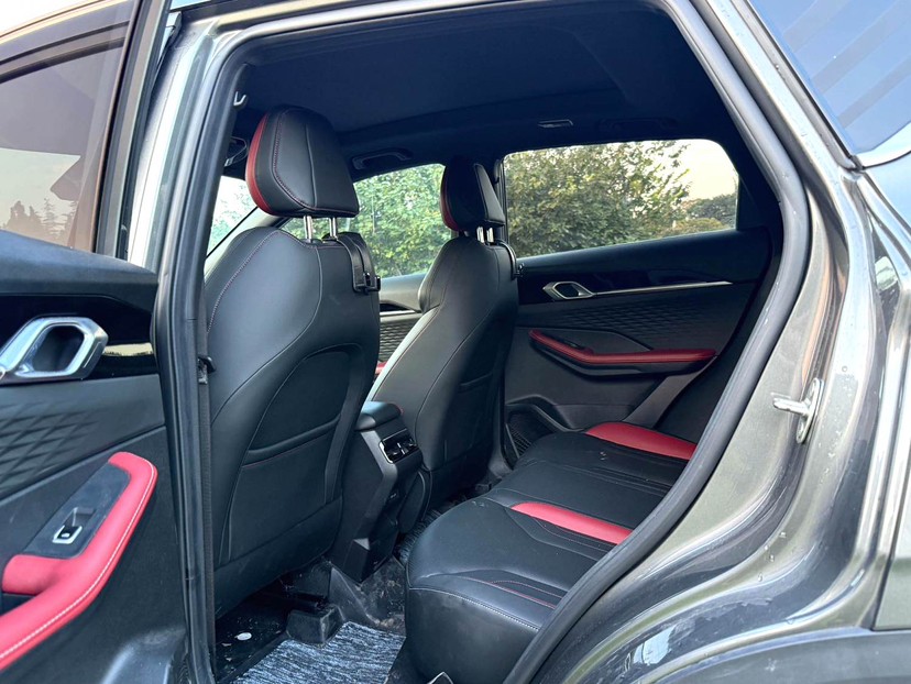 GEELY Coolray 2023 car image #5
