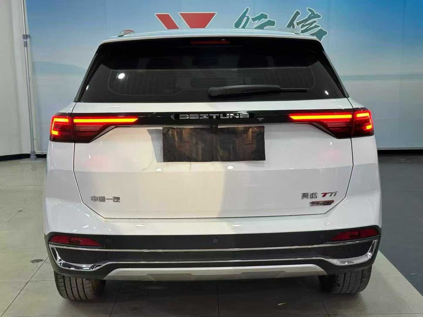 2023 car image #3