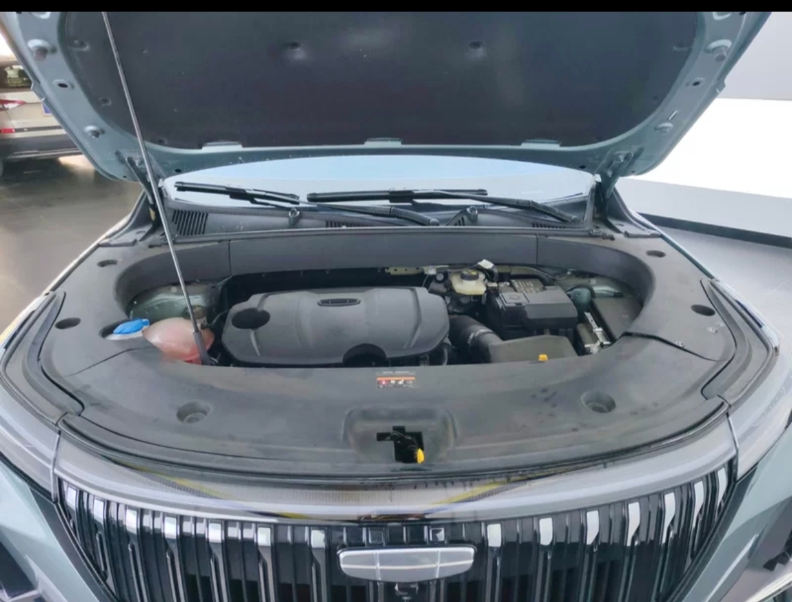 GEELY Boyue L 2025 car image #4