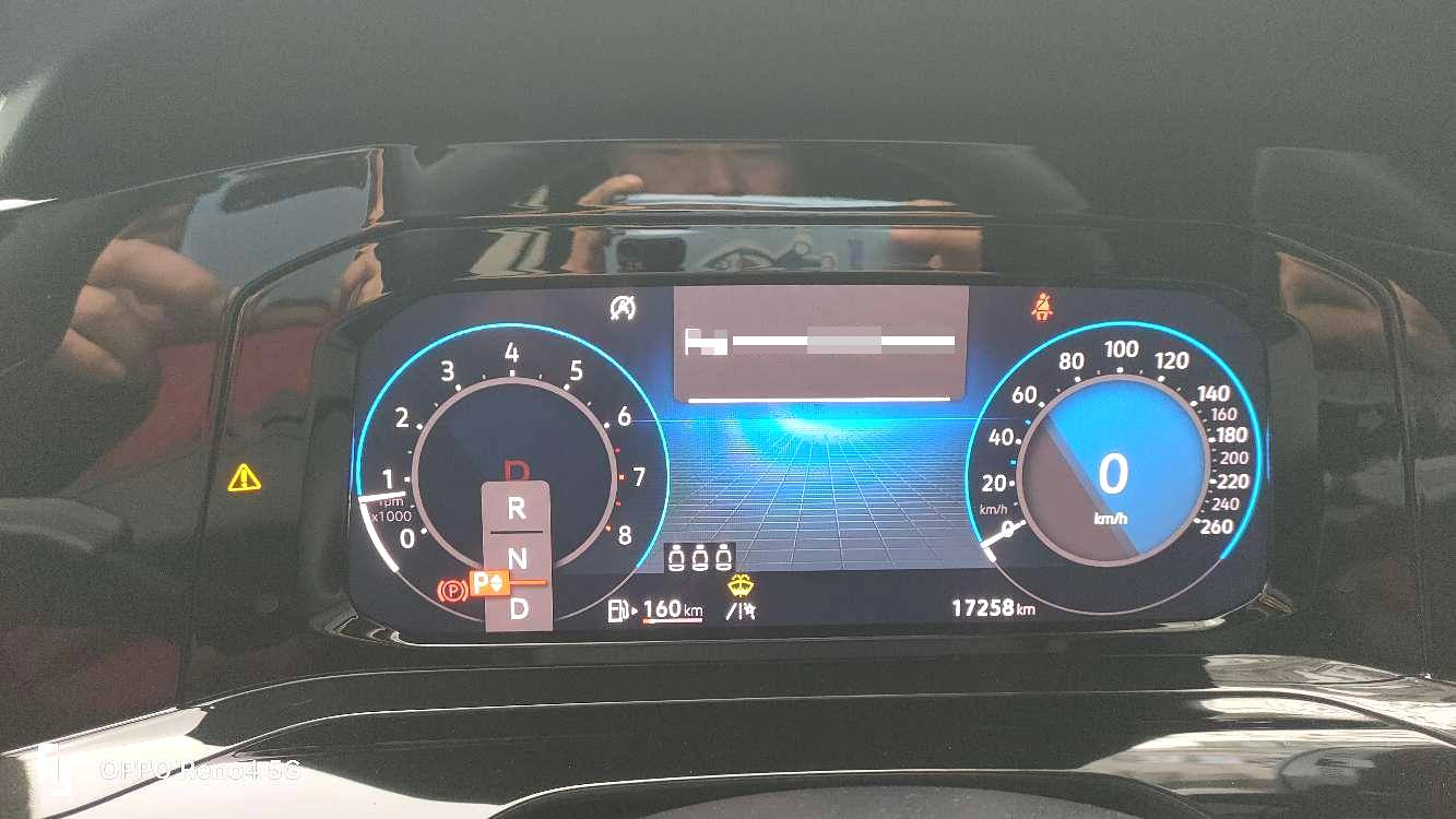 Volkswagen Golf 2023 car image #3