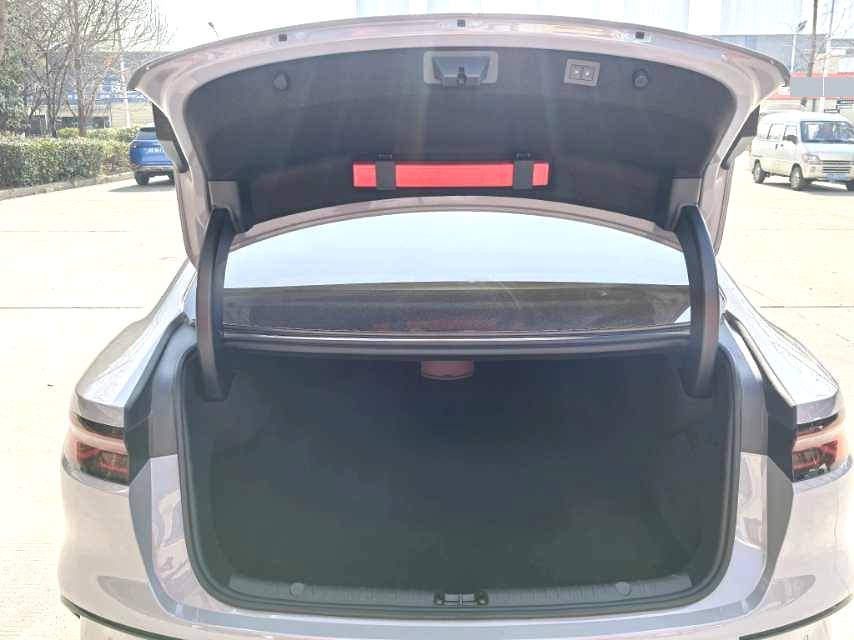 BYD Han 2024 #7 BYD Han 2024 car image #7