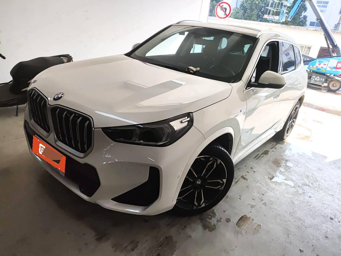 BMW X1 2024 car image 