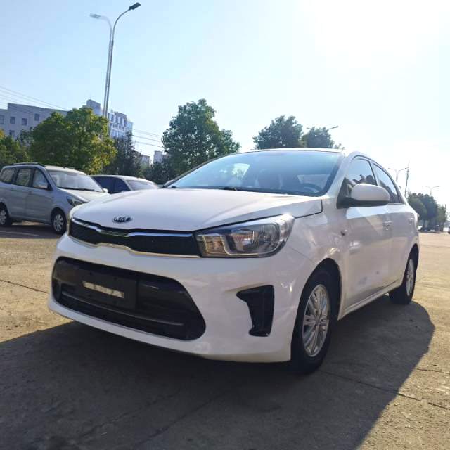 Kia Pegas 2019 汽车图片 