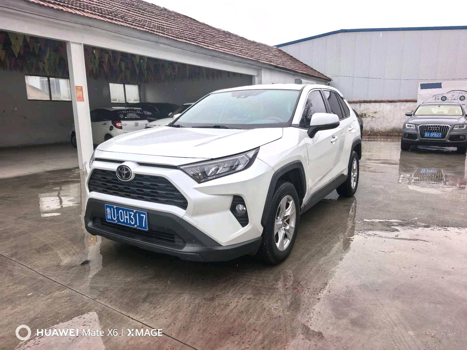 Toyota RAV4 2021 Toyota RAV4 2021 car image