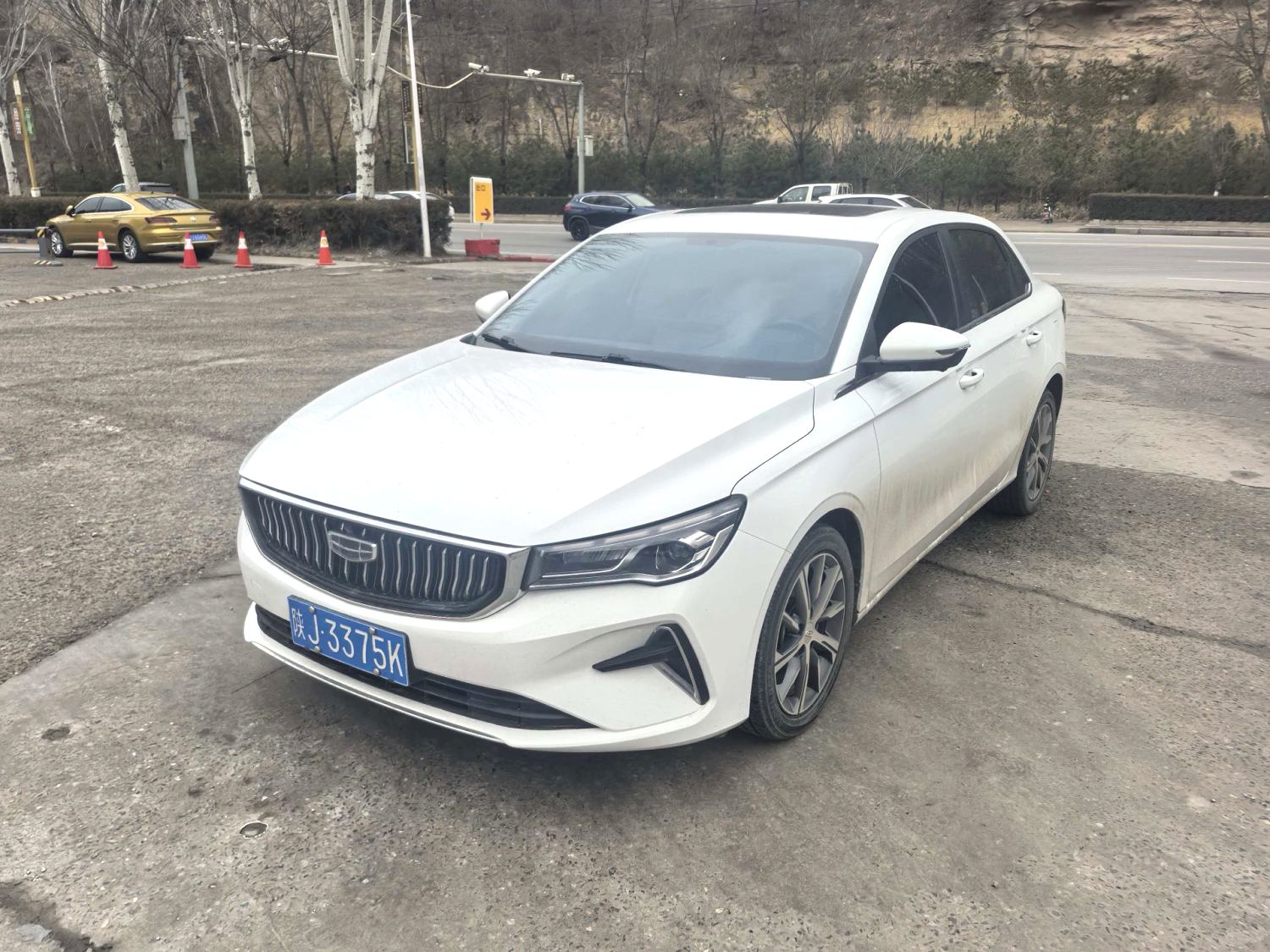 GEELY Emgrand 2023 car image 