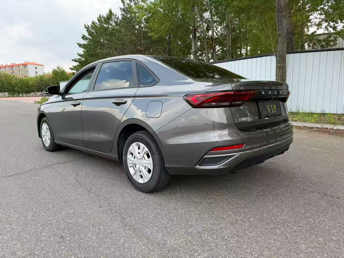 GEELY Emgrand 2024 car image #6