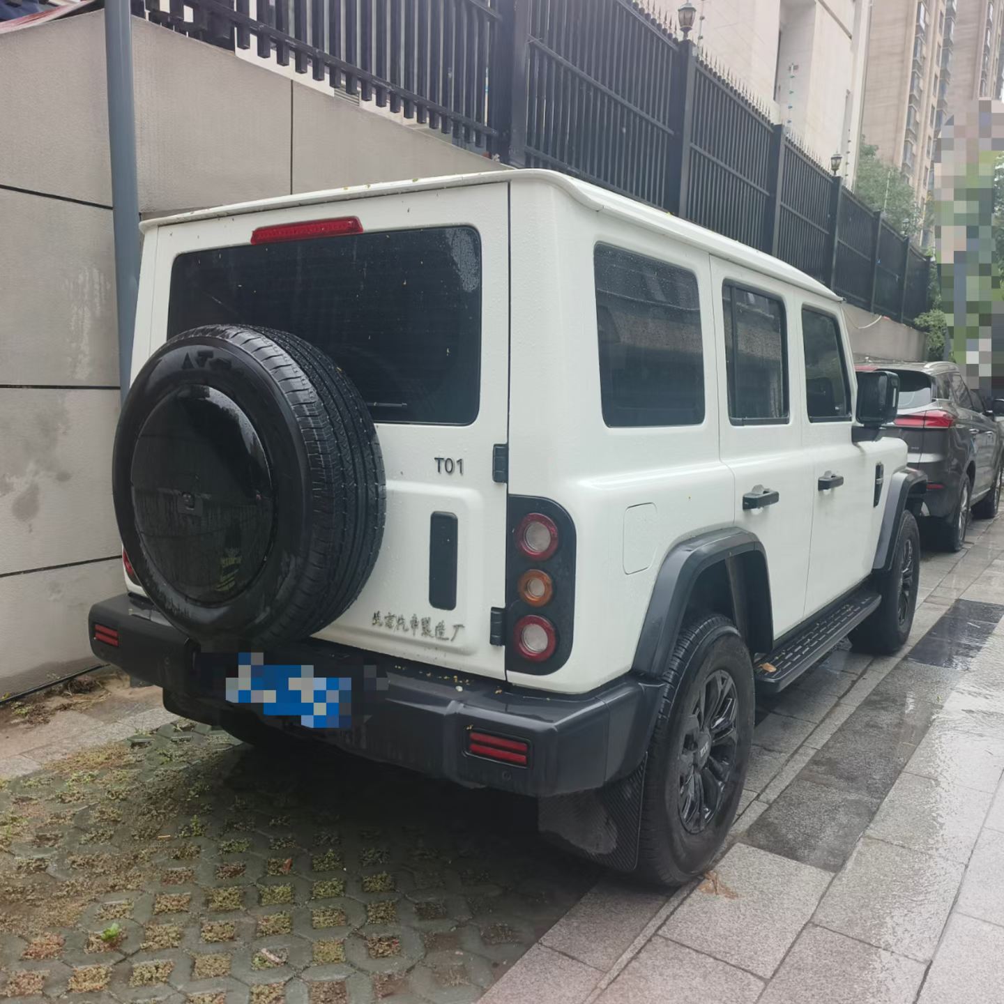 2025 car image #6