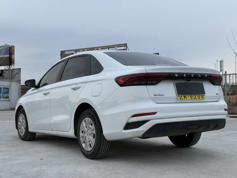 GEELY Emgrand 2023 #8 GEELY Emgrand 2023 car image #8