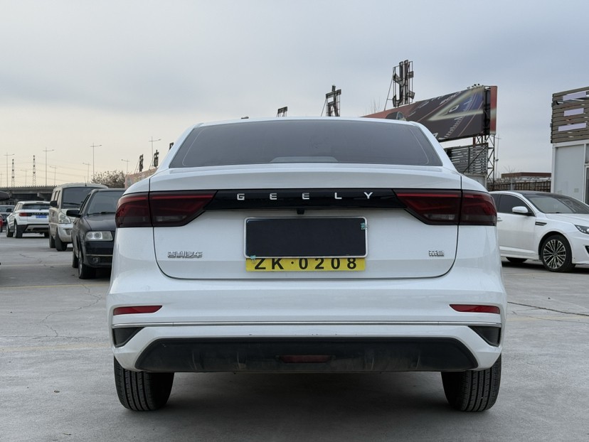 GEELY Emgrand 2023 #3 GEELY Emgrand 2023 car image #3