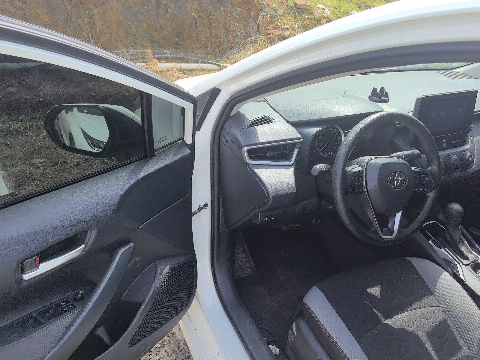 Toyota Corolla 2023 car image #6
