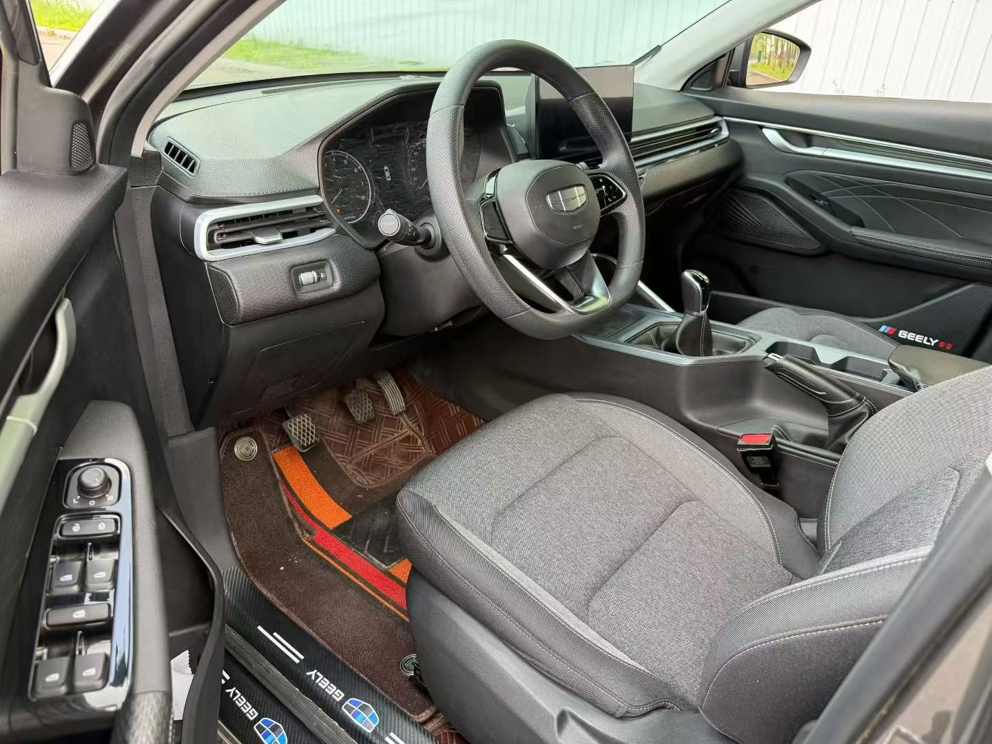 GEELY Emgrand 2024 car image #7