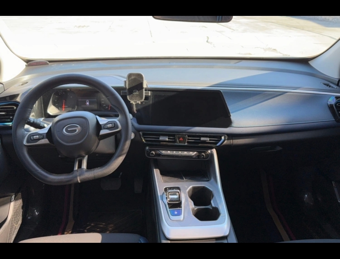 GAC Trumpchi GS3 2024 #12 GAC Trumpchi GS3 2024 car image #12