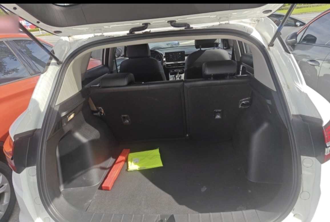 GEELY Coolray 2024 car image #15