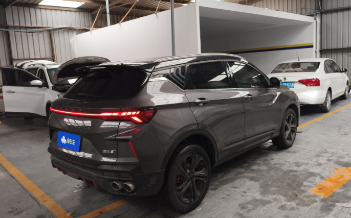 GEELY Coolray 2023 car image #10