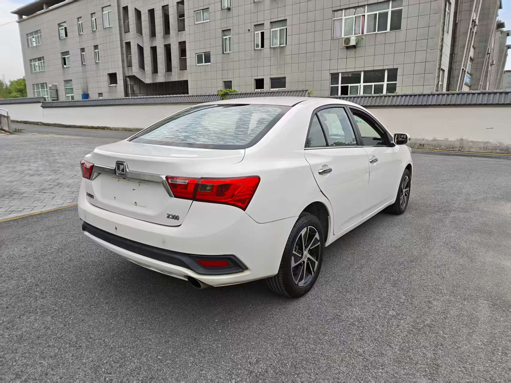 Zotye 2016 #8 Zotye 2016 صورة سيارة #8