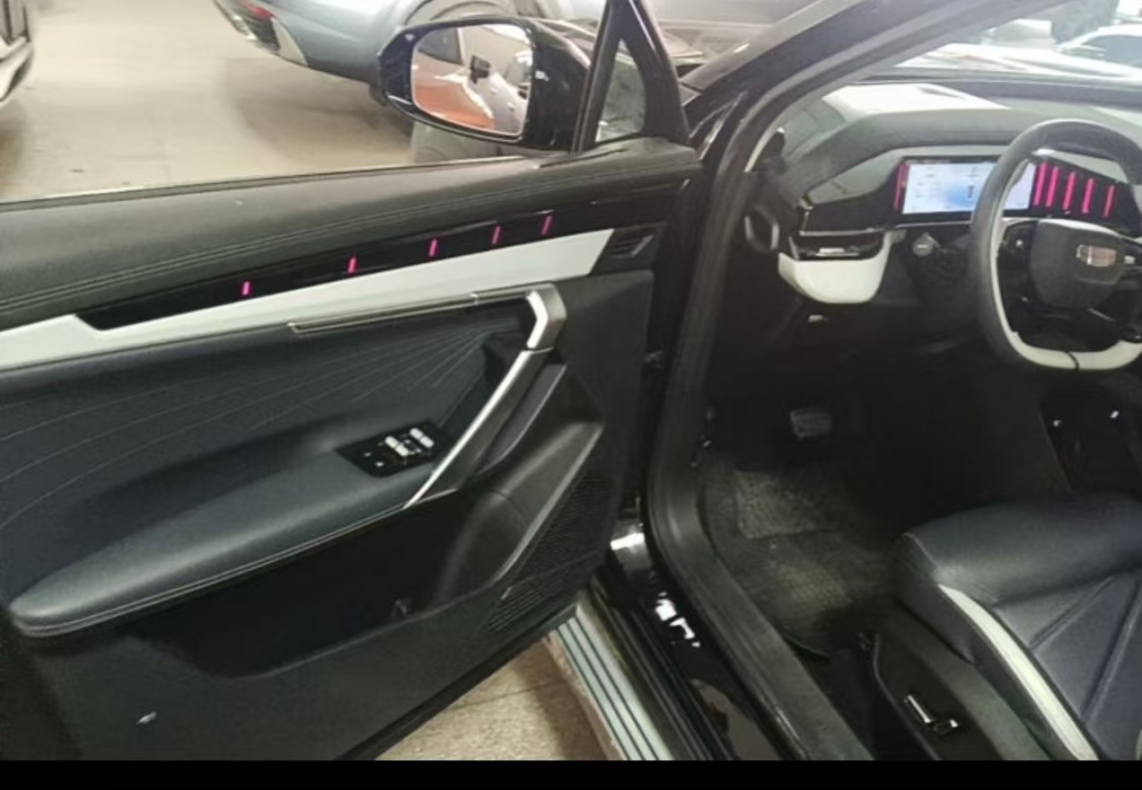 GEELY Boyue L 2023 car image #5