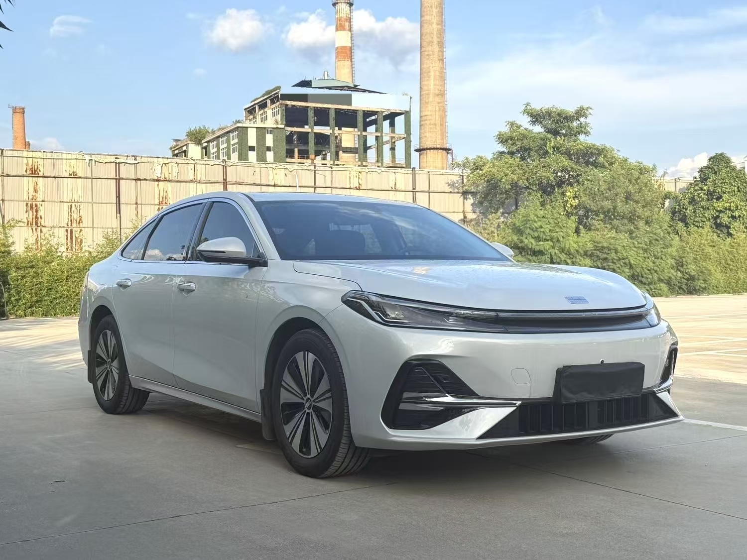 2025 car image 