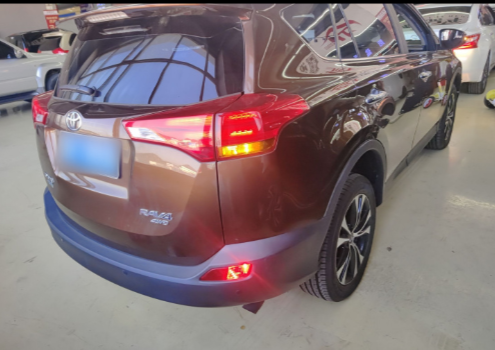 Toyota RAV4 2015 car image #5