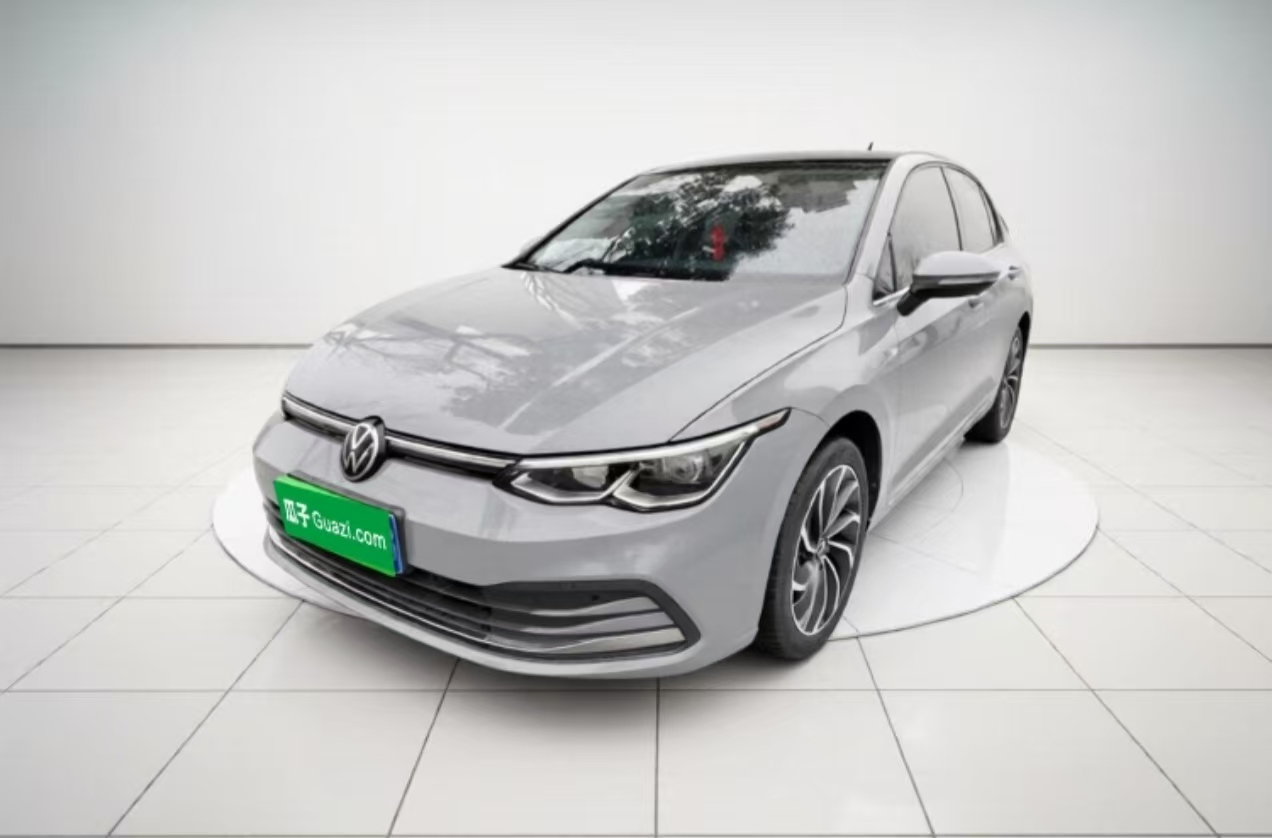 Volkswagen Golf 2023 car image 