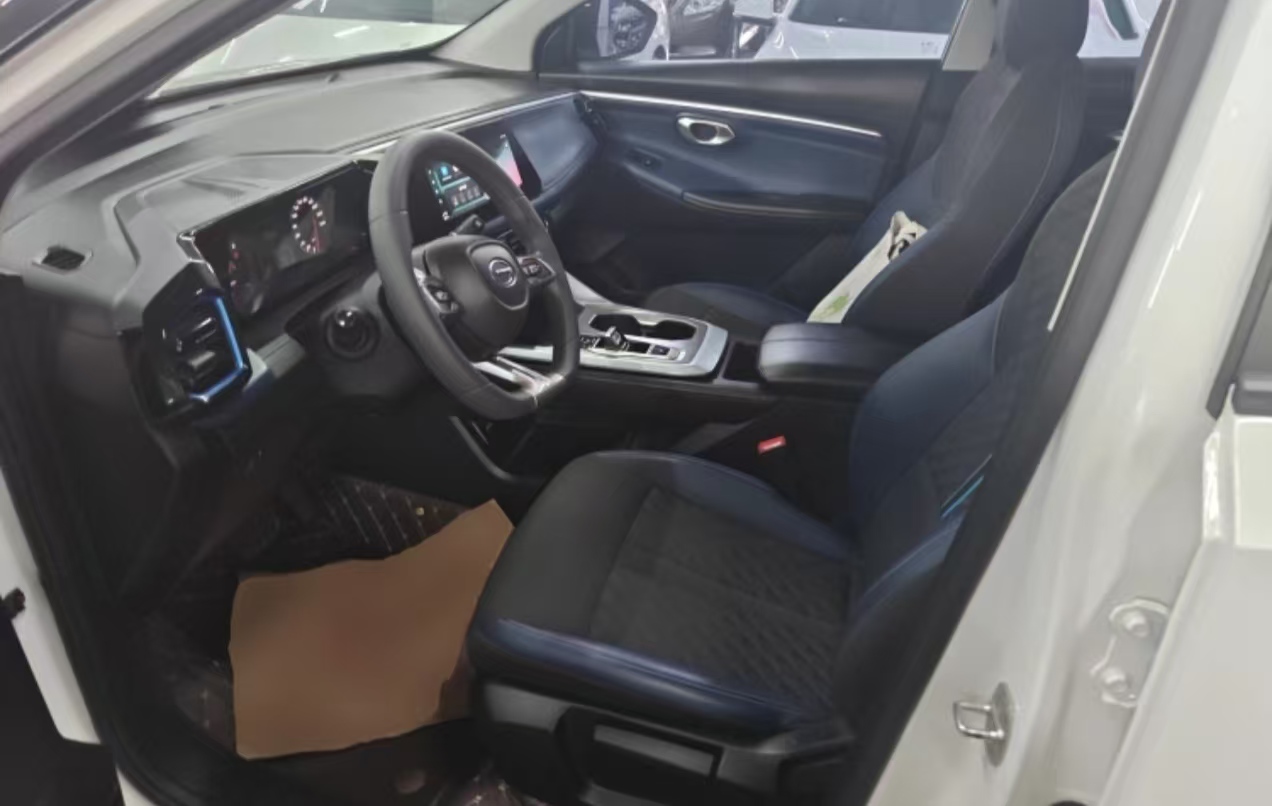 GAC Trumpchi GS3 2023 car image #2