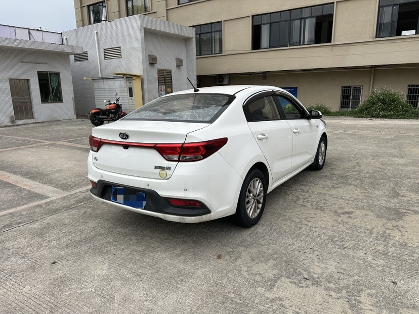 Kia K2 2018 imagem de carro #3