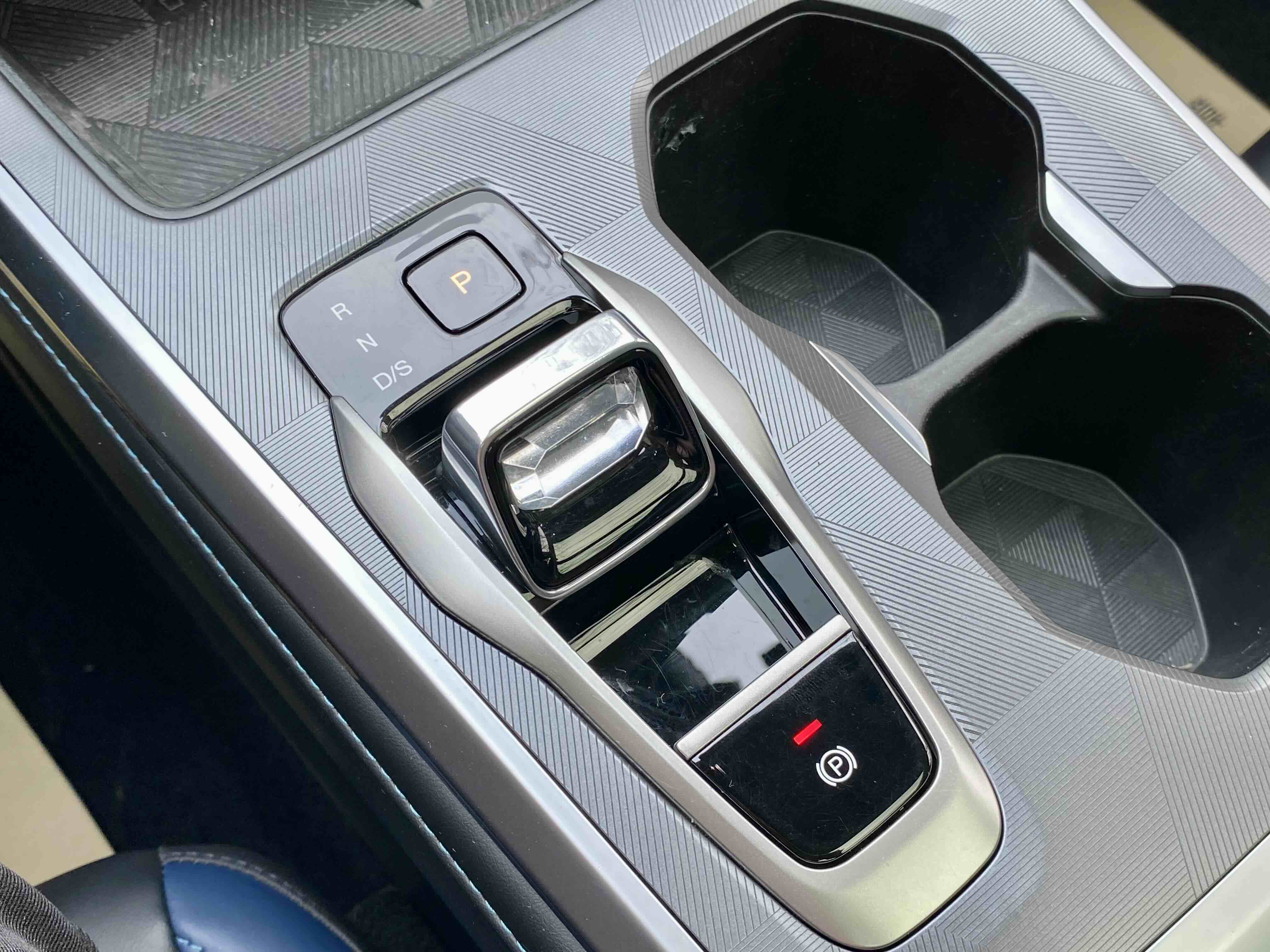 广汽传祺 传祺GS3 2023 汽车图片 #18