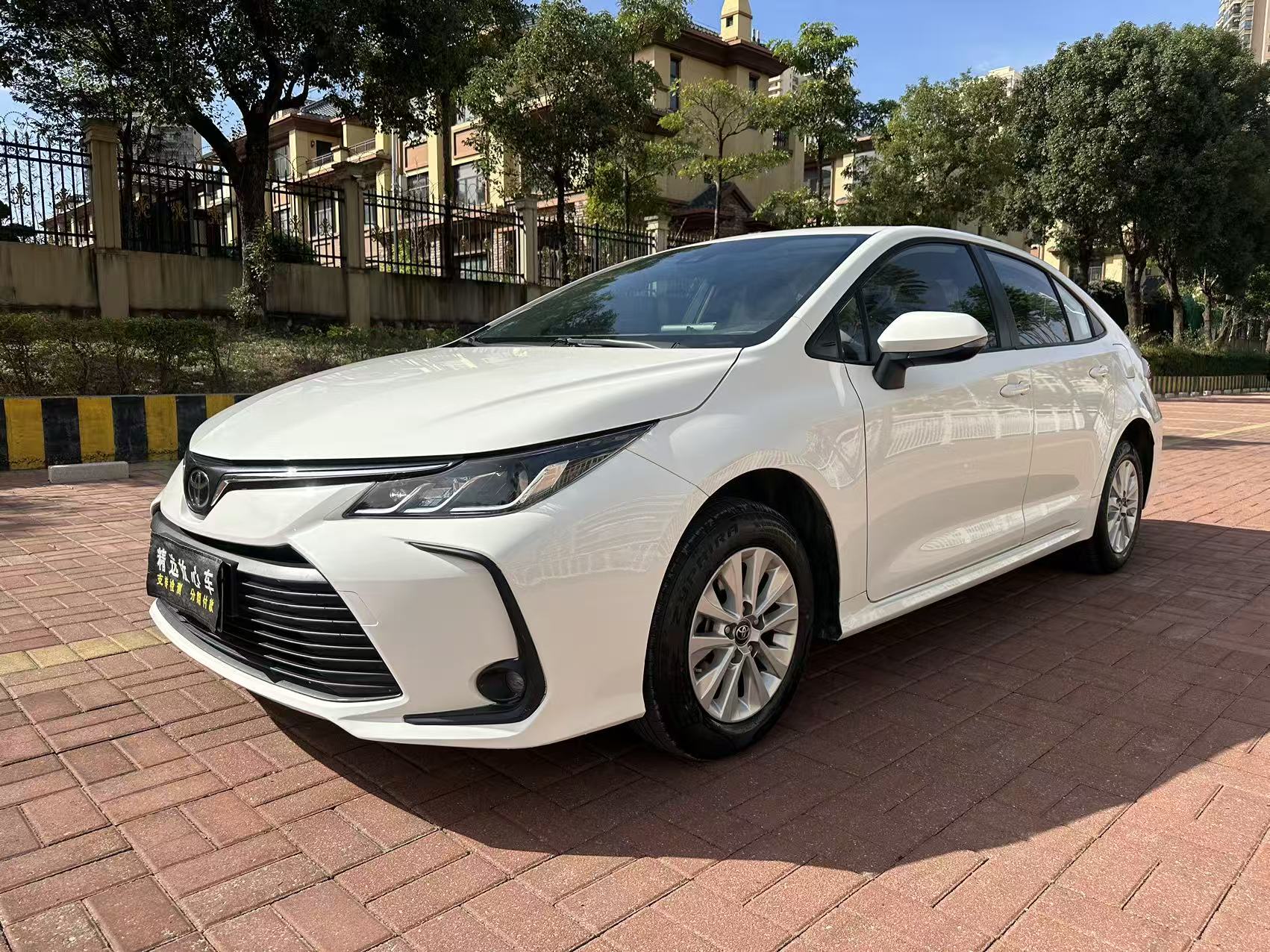 Toyota Corolla 2023 car image #8