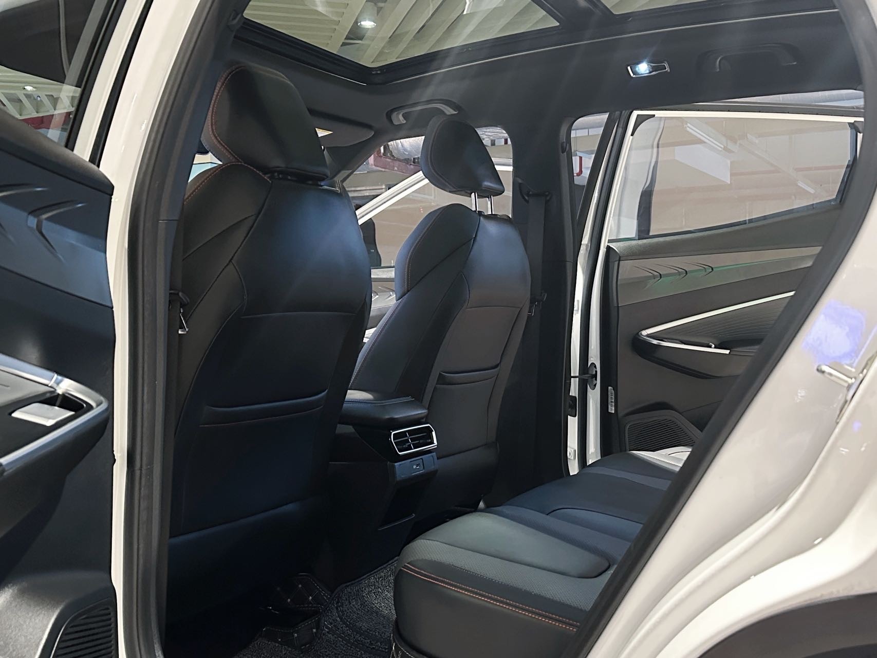 吉利汽车 博越 2023 汽车图片 #3