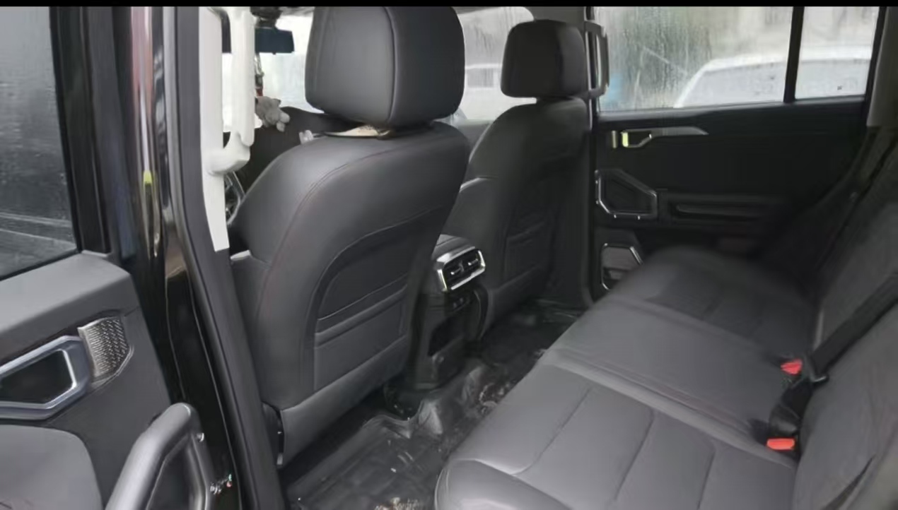 Jetour Traveller 2023 car image #4