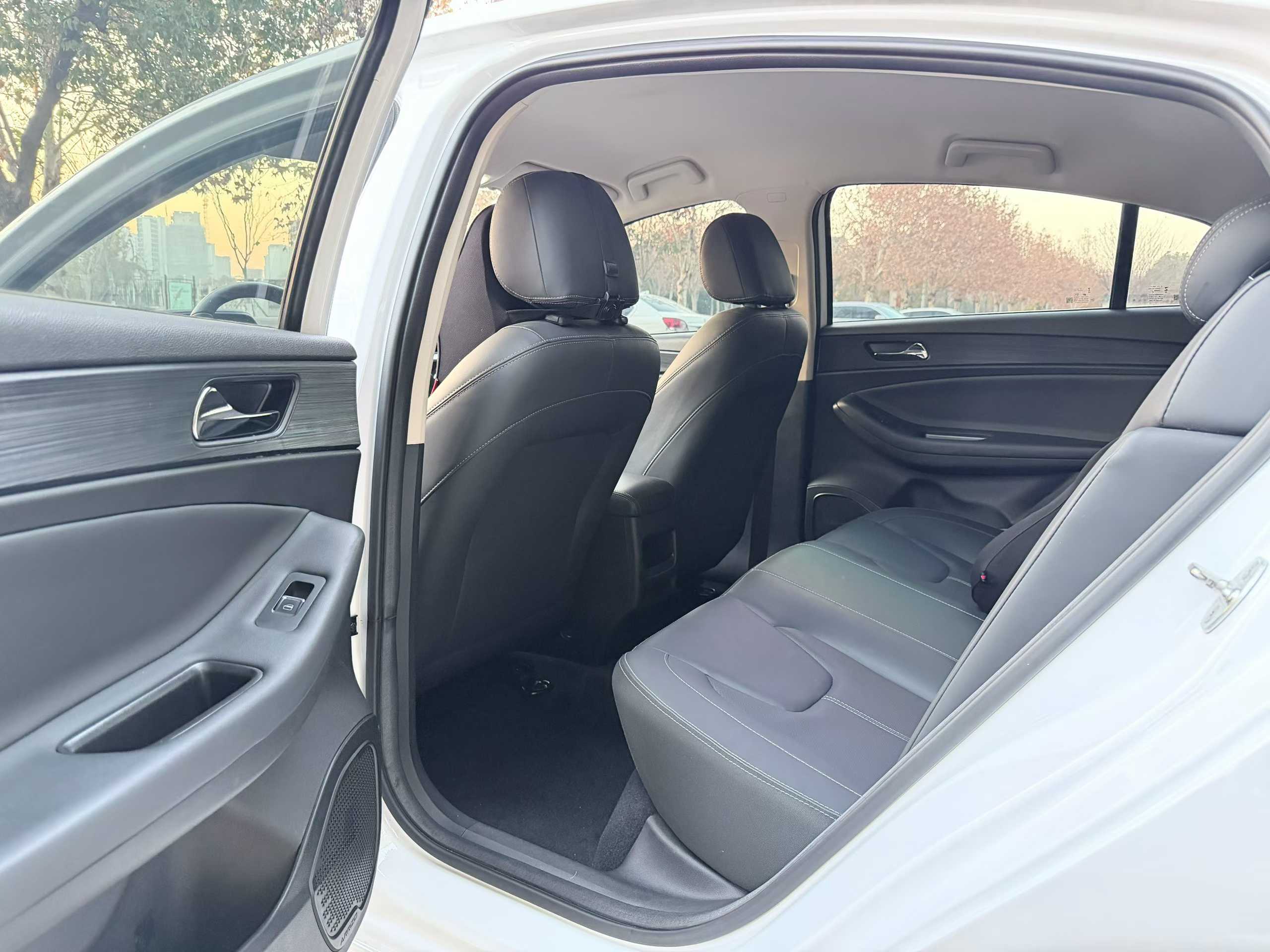 Chery Arrizo 5 2023 car image #3