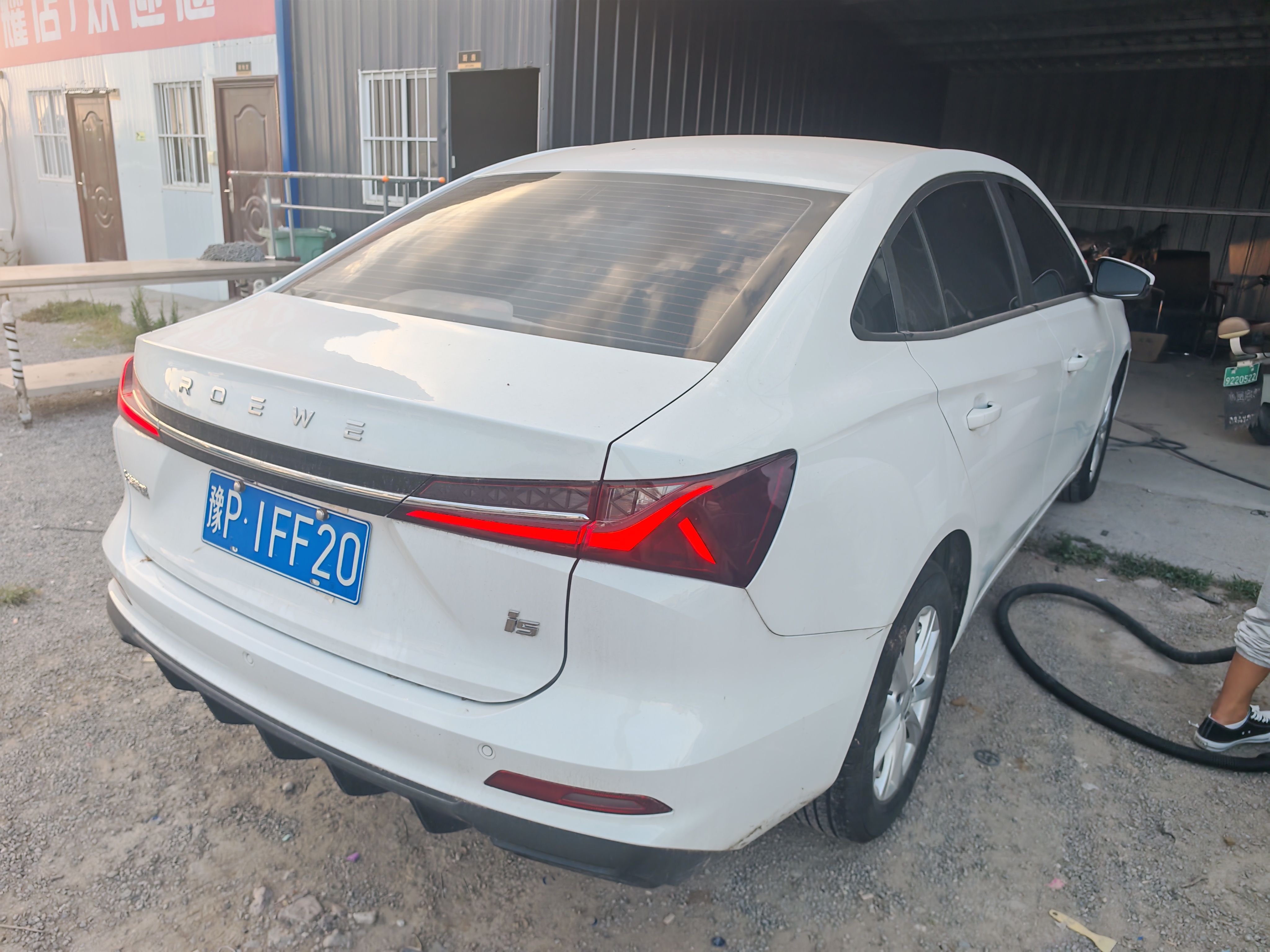 Roewe i5 2025 #7 Roewe i5 2025 car image #7