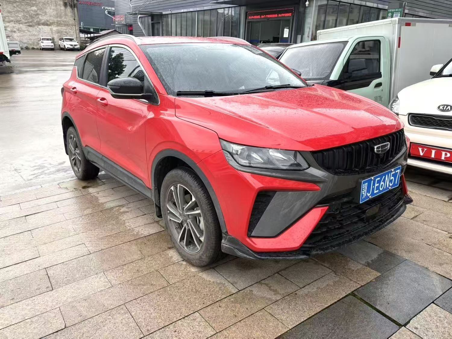 GEELY Coolray 2023 imagen de coche #2